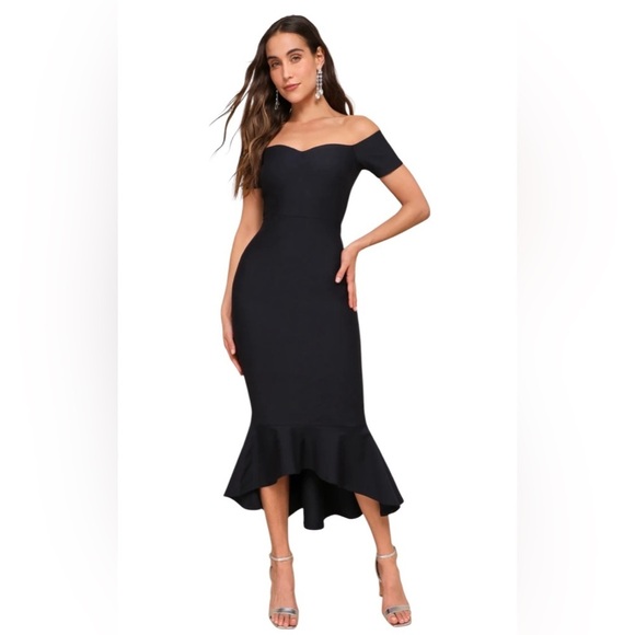 Lulus Dresses & Skirts - NWT Lulu’s How Much I Care midnight blue off the shoulder midi dress size XS
